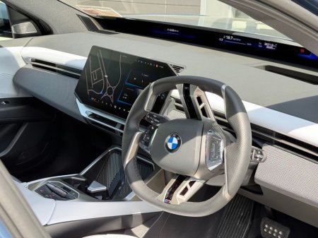 2026 BMW iX3 - photo 4