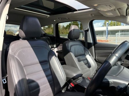 2018 Ford Kuga - thumbnail 18