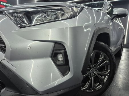 2023 Toyota Rav4 RAV4 HYBRID SOL 4DR AUTO €38,950 thumbnail