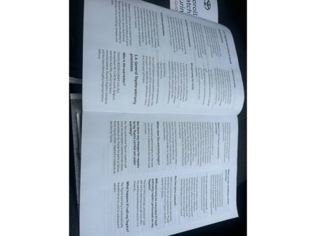 2023 Toyota Corolla 1.8 Hybrid Luna Hatchback €22,850 thumbnail