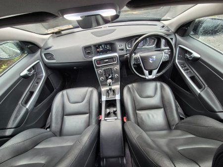 2015 Volvo V60 1.6 PETROL AUTO / LUX SPEC / LOW MILEAGE / TAX €400 (152 REG ) €12,950 thumbnail
