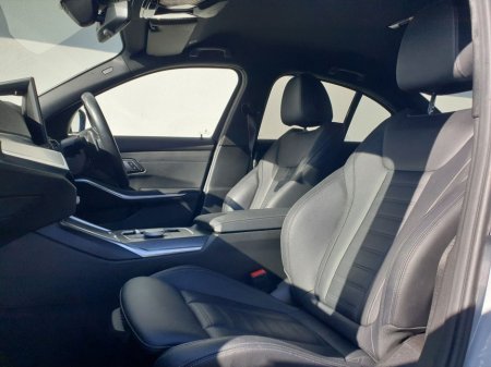 2023 BMW 3 Series - thumbnail 7