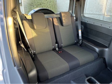 2025 Suzuki Jimny LITTLE G SIERRA 4 SEAT AUTOMATIC 1.5 PETROL //DELIVERY MILES//BRAND NEW//HIGH SPEC// €39,950 thumbnail