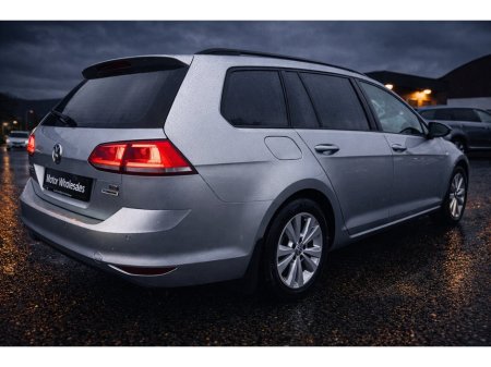 2016 Volkswagen Golf - thumbnail 2