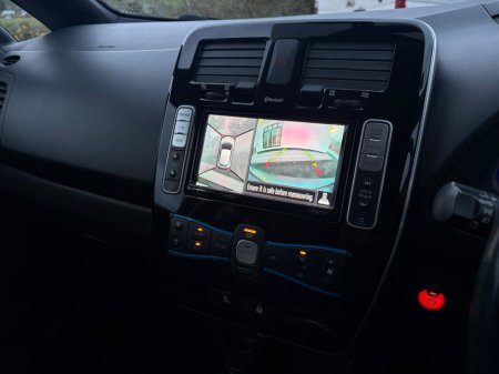 2015 Nissan Leaf - thumbnail 7