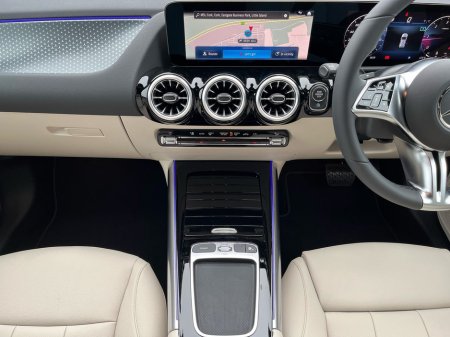 2026 Mercedes-Benz GLA Class - thumbnail 11