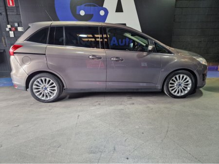 2015 Ford C-Max - thumbnail 11