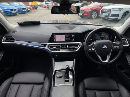 2022 BMW 3 Series 2.0 D..HEATED SEATS..REAR CAMERA WITH PARK ASSIST..WARRANTY INCLUDED..FINANC EPROVIDED €29,500 thumbnail