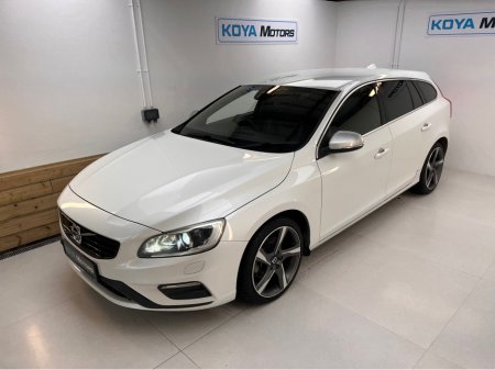 2016 Volvo V60 2.0 D4 R-DESIGN DIESEL AUTO // FULL LEATHER ELECTRIC SEATS // REVERSING CAMERA // CRUISE CONTROL // LANE ASSIST // COLLISION WARNING SYSTEM // TOP SPEC // UPGRADED ALLOYS €16,950
