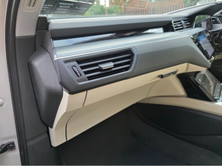 2021 Audi e-tron - thumbnail 26