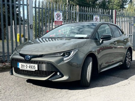 2020 Toyota Corolla 1.8 Hybrid Luna Sport Hatchback €23,495
