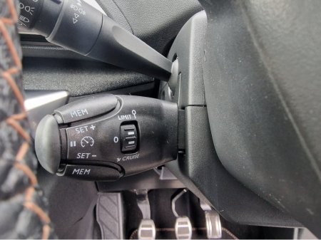 2019 Peugeot 5008 - thumbnail 19