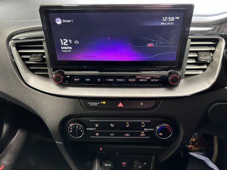 2022 Kia Ceed - thumbnail 12