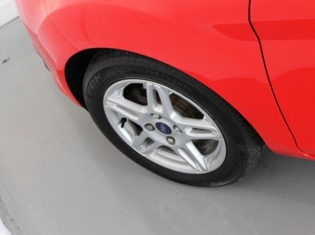 2014 Ford Fiesta 1.25 Zetec 82PS 3DR €7,999 thumbnail