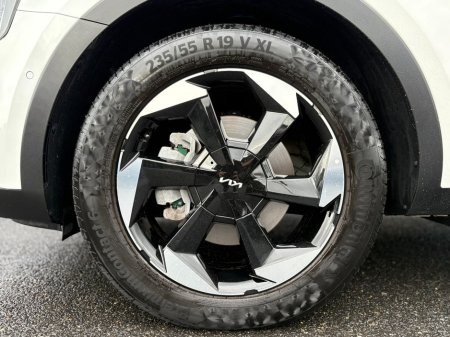 2025 Kia Sorento Plug in hybrid ( 7 Seats ) €59,995 thumbnail