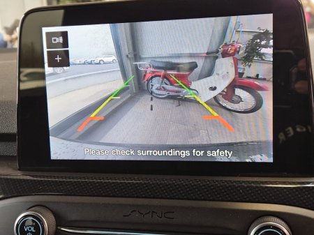 2019 Ford Focus - thumbnail 12