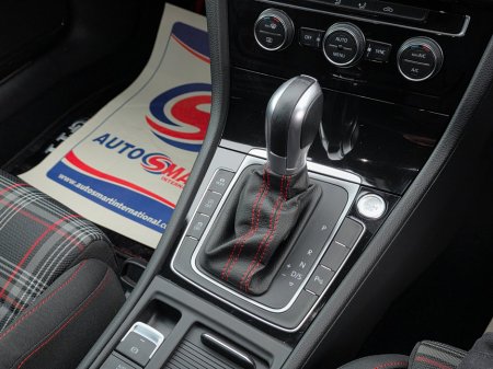 2018 Volkswagen Golf 2.0TSI DSG 5DR 220HP GTI €22,999 thumbnail