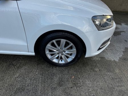2017 Volkswagen Polo Vw Polo 1.2 tsi €14,700