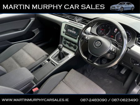 2017 Volkswagen Passat - thumbnail 10