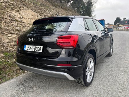 2020 Audi Q2 - thumbnail 2