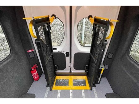 2023 Maxus eDeliver 9 BASE LXH P/V €47,824 thumbnail