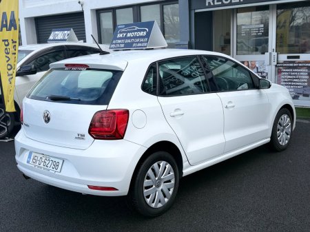 2015 Volkswagen Polo 1.2 TSI 3DR 90HP Comfortline + €10,990 thumbnail