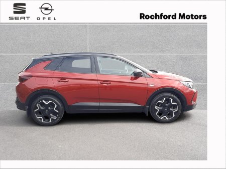 2024 Opel Grandland GS-1.5 130PS-DSL-Auto €34,950