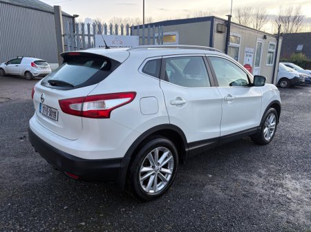 2017 Nissan Qashqai 1.5 DSL SV €13,950