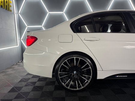 2016 BMW 3 Series 320d EfficientDynamics €13,950 thumbnail