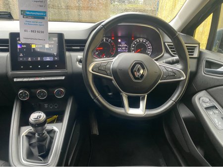 2020 Renault Clio - thumbnail 11