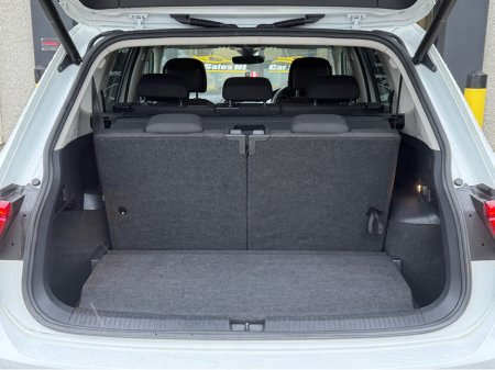 2019 Volkswagen Tiguan Allspace MATCH TDI €27,700 thumbnail