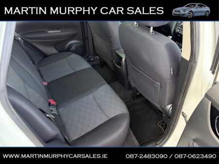 2017 Nissan Qashqai - thumbnail 12