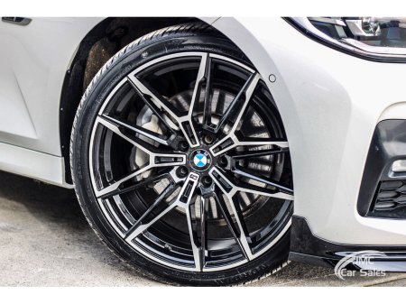 2021 BMW 3 Series - thumbnail 6