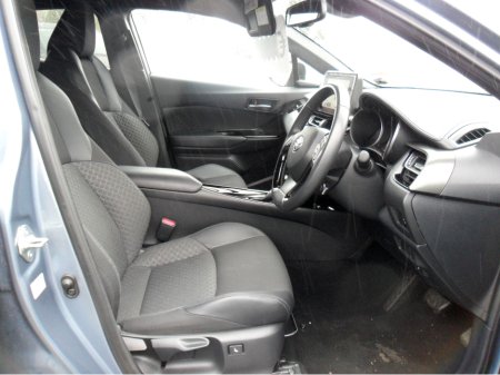 2023 Toyota C-HR - thumbnail 8