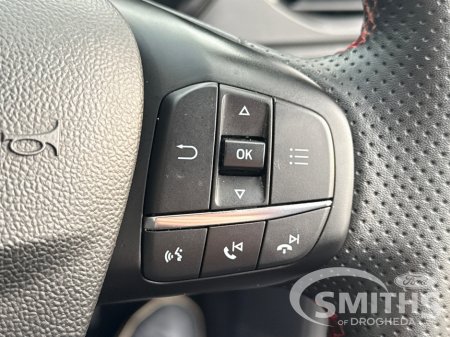 2023 Ford Focus ST-LINE 1.0T 125PS €24,950 thumbnail