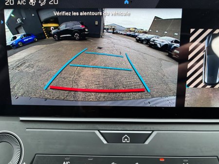 2026 Peugeot 308 Allure 1.2 PureTech Hybrid 136 e-DCS6 €38,695 thumbnail