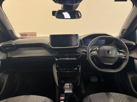 2025 Peugeot 2008 - thumbnail 7