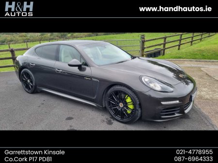 2015 Porsche Panamera S E-HYBRID TIPTRONIC €51,950