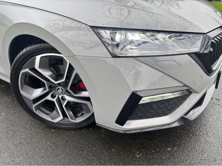 2022 Skoda Octavia 2.0 TDI VRS 200PS DSG 5DR €36,995 thumbnail