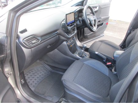 2023 Ford Puma TITANIUM 5DR 1.0T 125 MHEV M6 4 thumbnail