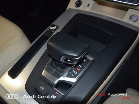 2021 Audi Q5 35 Sportback TDI 163HP S-tronic SE €42,999 thumbnail