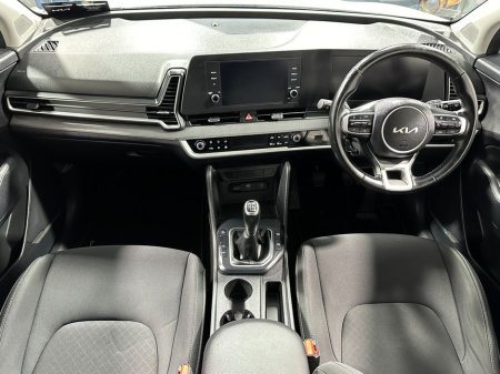 2023 Kia Sportage - thumbnail 9