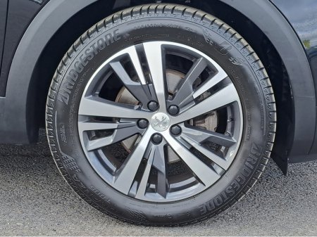 2022 Peugeot 3008 - thumbnail 11