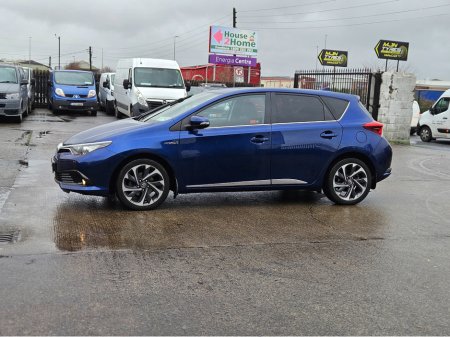 2015 Toyota Auris 1.8 HYBRID SOL 4DR AUTO €10,950