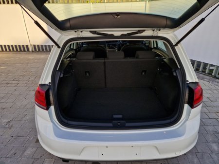 2014 Volkswagen Golf - thumbnail 15