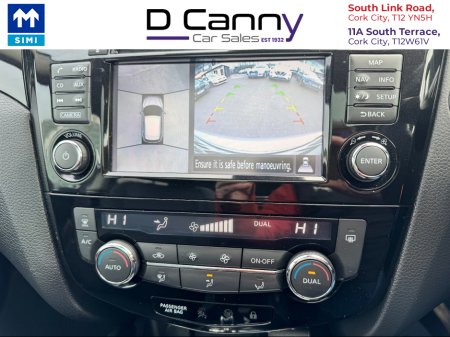 2017 Nissan Qashqai 1.2 SV CVT PREMIUM '17 4DR AUTO €16,900 thumbnail