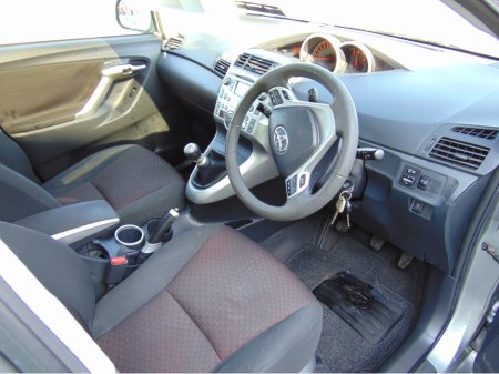 2011 Toyota Verso - thumbnail 13