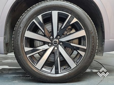 2025 Volvo XC90 - thumbnail 12