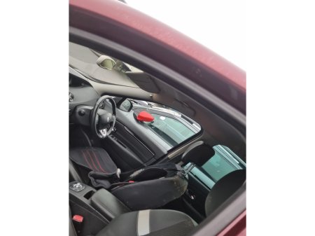 2016 Renault Grand Scenic 2016 RENAULT GRAND SCENIC READ AD* €3,650 €3,650 thumbnail