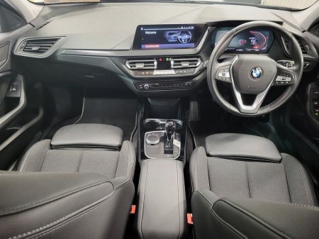 2024 BMW 1 Series 118i SE Auto €34,475
